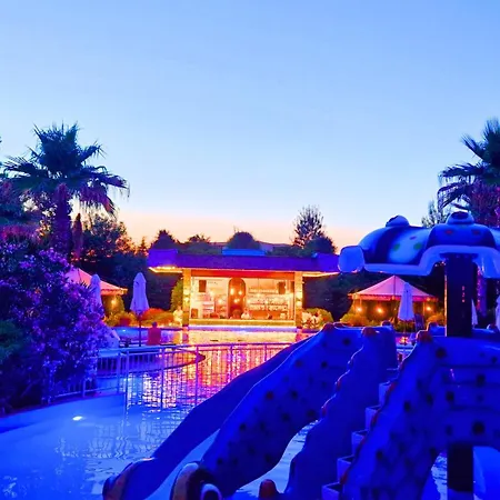 Attractive Family In Sunny Cascadas Family