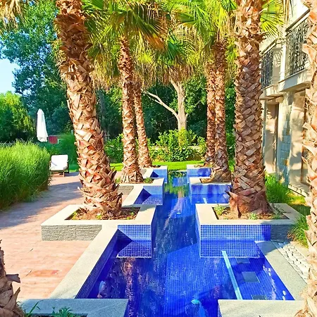 Attractive Family In Sunny Cascadas Family アパート *