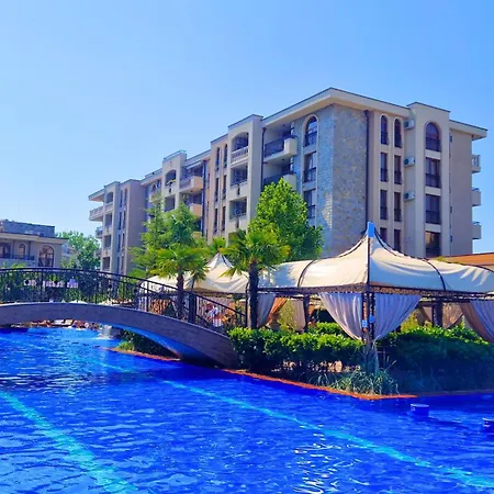 Attractive Family In Sunny Cascadas Family